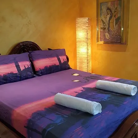 Bed & Breakfast Vespucci Garden Mestre